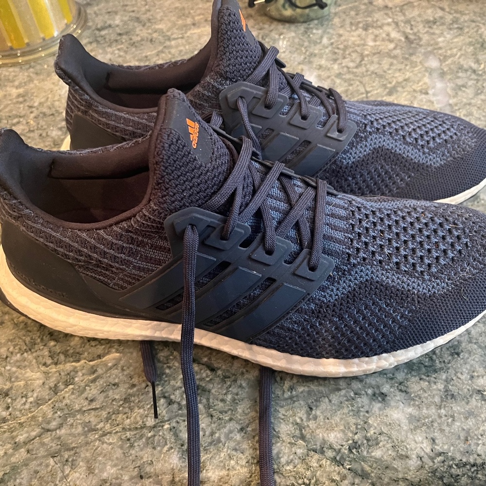 Adidas Mens Ultraboost 5.0 DNA - Size 10.5